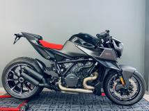KTM BRABUS 1300 R (315€/mois)