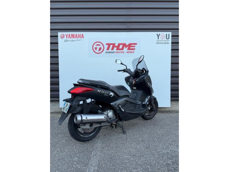 YAMAHA XMAX 125 MOMO DESIGN