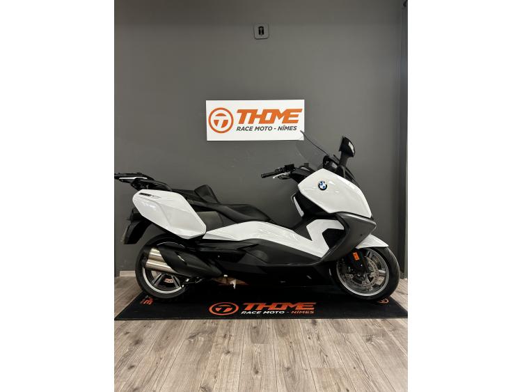 BMW C 650 GT (110€/mois)