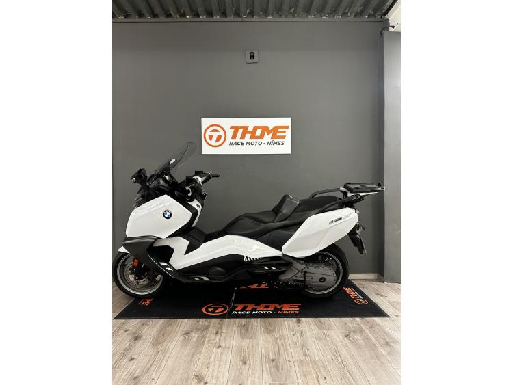 BMW C 650 GT (110€/mois)