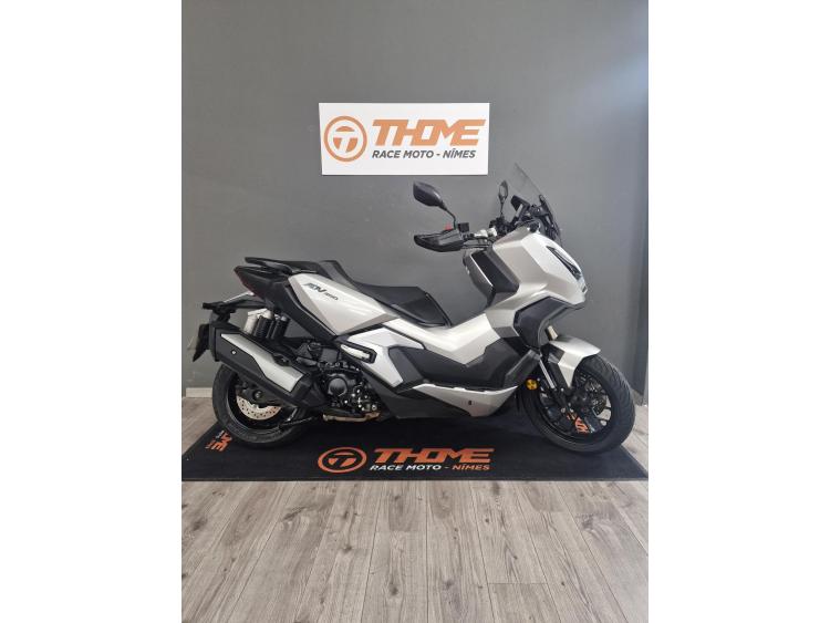 HONDA ADV 350 (109€/mois)