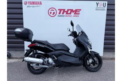 YAMAHA X-MAX 125