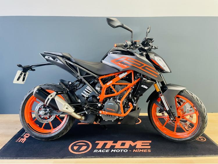 KTM 125 DUKE ABS 2023 - 2070 KM - 3790€ 
