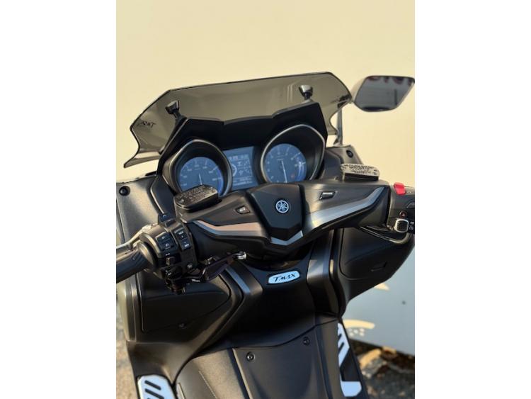YAMAHA TMAX 560 TECHMAX